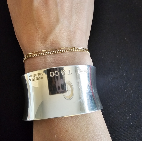 Tiffany & Co. 1937 Cuff Bracelet 925 Silver - Picture 6 of 7